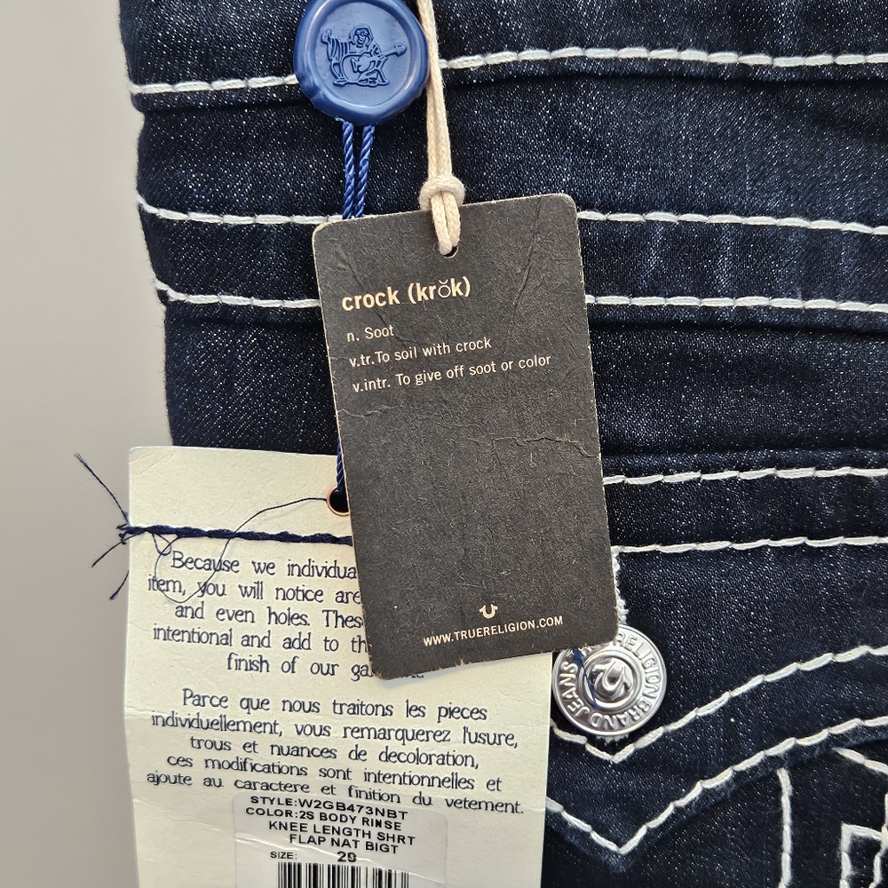 NWT True Religion Knee Length Shorts - Picture 3 of 5